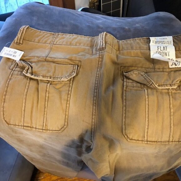 Aeropostale Flat front NWT Men’s  36/34 vintage dark khaki Pants flap pockets - Picture 1 of 3